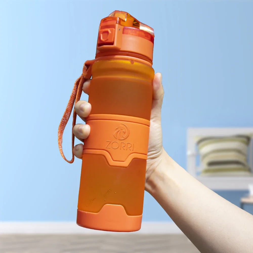 Gourde sport en Tritan ergonomique et pratique